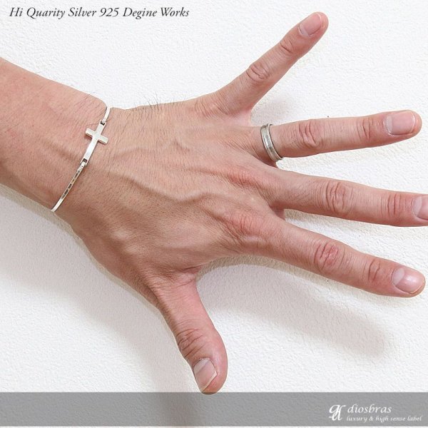 画像2: 【シルバーバングル】【シルバーアクセサリー】クロス 十字架 シルバーアクセサリー メンズ シルバーバングル ブレスレット シルバー925 メンズアクセサリー プレゼントに人気 送料無料【diosbras-ディオブラス-】 (2)