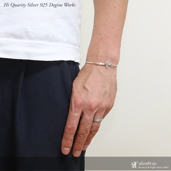 画像4: 【シルバーバングル】【シルバーアクセサリー】クロス 十字架 シルバーアクセサリー メンズ シルバーバングル ブレスレット シルバー925 メンズアクセサリー プレゼントに人気 送料無料【diosbras-ディオブラス-】 (4)
