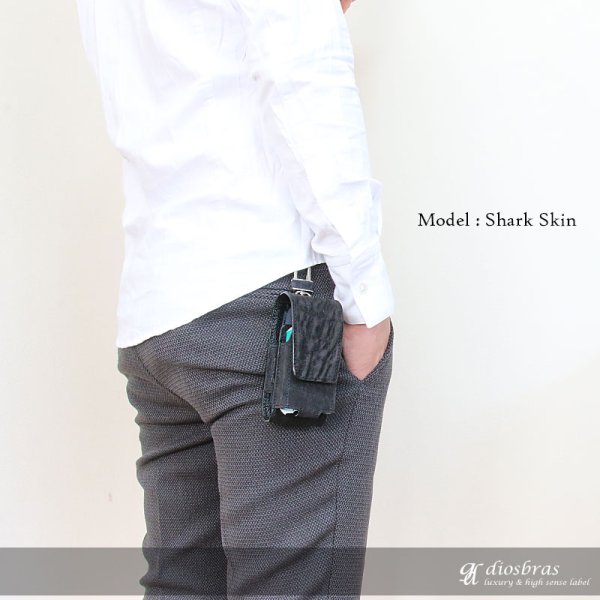 画像3: 【アウトレットセール】アイコスケース 本革 サメ革 鮫革 シャークスキン レザー iQOSケース マグネット開閉式 アイコス ケース ヒートスティック 予備ホルダー収納可 ギフト プレゼント|レザーケース 電子タバコ カバー ホルダー 革 アイコスカバー たばこケース (3)