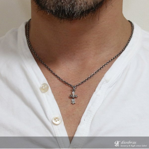 画像3: 【クロス ペンダント トップ】ユリの紋章 リリー アラベスク ブラック ジルコニア ゴシック シルバー925ペンダント/ペンダント トップ シルバー 925/ネックレス/ ネックレス メンズ レディース【メール便なら送料無料】 (3)