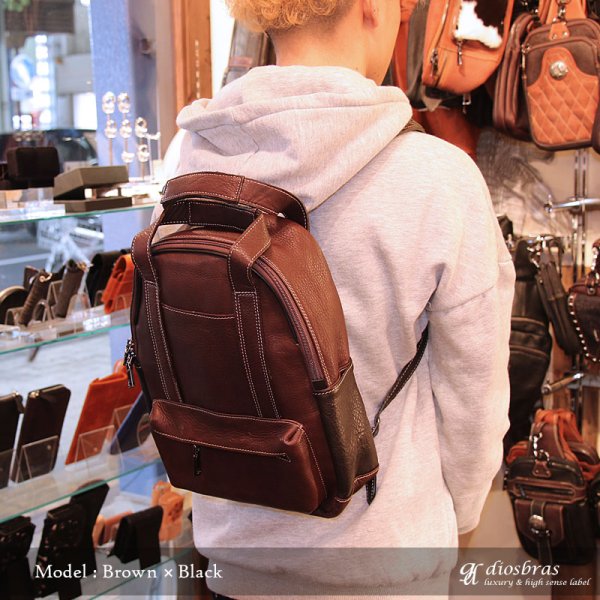 画像8: リュック リュックサック 通勤 ビジネスバッグ ビジネスリュック メンズ シンプル スクエア おしゃれ カジュアル A4 通学 黒 大人 学生 自転車 バイク デイパック レザー 本革 男性　レディース　女性　カーフレザー　大容量　バックパック (8)