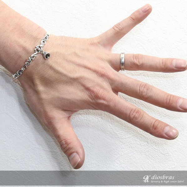 画像3: 【シルバーバングル】【シルバーアクセサリー】アラベスク 百合 ユリの紋章 リリー ゴシック ベル 鈴 フェザー アラベスク シルバーアクセサリー メンズ シルバーバングル ブレスレット シルバー925 メンズアクセサリー プレゼントに人気 (3)