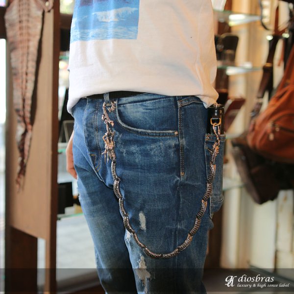 画像2: 【シルバーウォレットチェーン】【シルバーアクセサリー】ドラゴン　竜　昇龍　竜　シルバーアクセサリー メンズ シルバーバングル ウォレットチェーン シルバー925 メンズアクセサリー アラベスク　プレゼントに人気 送料無料【diosbras-ディオブラス-】 (2)