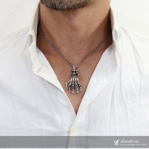 画像3: 【クロス ペンダント トップ】スカル ハンド 骸骨  ブラック 十字架 ゴシック シルバー925ペンダント/ペンダント トップ シルバー 925/ネックレス/ ネックレス メンズ レディース≪送料無料!!≫ (3)