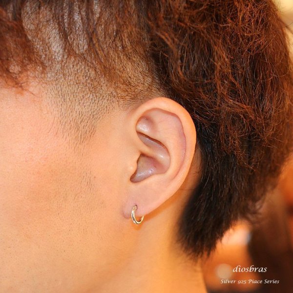 画像2: フープピアスシルバー925 18Kポスト 18金 リング ピアス メンズ レディース 激安ピアス イヤリング アクセサリー【フープ】本物シルバー925◇片方ピアス メンズ レディース 鏡面 ミラー 10mm (2)