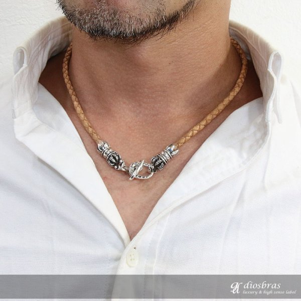 画像2: レザーネックレス シルバーネックレス クラウン 王冠 レザーチョーカー 2連レザー ネックレス 4本編み フック スカル ドクロ ボーン シルバー925製 スカル ユリ クロス 丸革紐 メンズ レディース【SA】【diosbras-ディオブラス-】 (2)