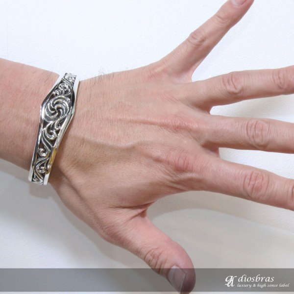 画像4: 【シルバーバングル】アラベスク 唐草 トライバル【シルバーアクセサリー】ゴシック バイカー シルバーアクセサリー メンズ シルバーバングル ブレスレット シルバー925 メンズアクセサリー オニキス 人気  バングル (4)