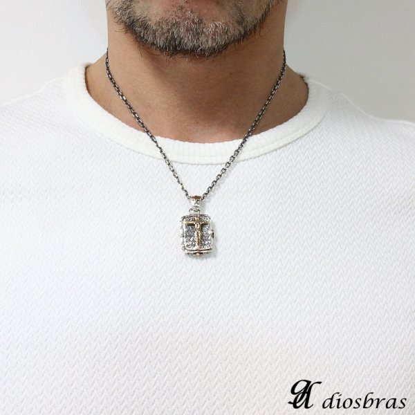 画像2: 聖書バイブル・マリア 開閉式(インサイド・クロス)・ロケット ピルケース/シルバー925&ブラスペンダント マリアプレート ネックレス【メイン】マリアペンダントトップ銀シルバー925 マリア様 【マリア ネックレス】(SILVER925 maria )マリア ネックレス メダイ (2)