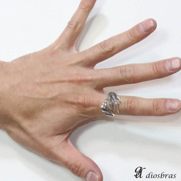 画像4: 【シルバーリング】【ドラゴン リング】【シルバーアクセサリー】クロウ 爪 リング 龍 竜  ウイング 羽根 シルバーアクセサリー メンズ シルバーリング 指輪 シルバー925 メンズアクセサリー 大きいサイズ フリーサイズ【メール便なら全国送料無料】 (4)