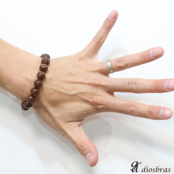 画像3: ブラウンルチルクォーツ 丸玉ブレス 11mm ブレスレット 数珠 針水晶 パワーストーン メンズ 男性用 レディース  【パワーストーン】【お数珠】【念珠】【天然石ブレス】【【風水グッズ 】【開運アイテム】【お守り】 (3)