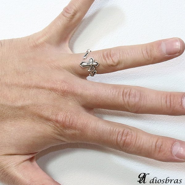 画像2: 【シルバーリング】【クロスリング】【シルバーアクセサリー】5クロス 十字架 シルバーアクセサリー メンズ シルバーリング 指輪 シルバー925 メンズアクセサリー フリーサイズ【メール便なら全国送料無料】 (2)