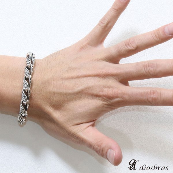 画像4: 【シルバー ブレスレット】【シルバーアクセサリー】百合の紋章 ユリ リリー ジルコニア アラベスク シルバーアクセサリー メンズ シルバーバングル ブレスレット シルバー925 メンズアクセサリー ゴシック プレゼントに人気 (4)