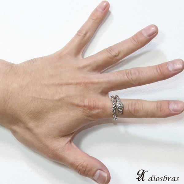 画像2: 【シルバーリング】【スネーク リング】シルバーアクセサリー リング 蛇 ヘビ シルバーアクセサリー メンズ シルバーリング 指輪 シルバー925 メンズアクセサリー 大きいサイズ フリーサイズ【メール便なら全国送料無料】 (2)