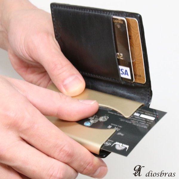 画像3: 名刺入れ スライド アルミニウム スライド 名刺ケース  薄型  イタリアンレザー 本革 牛革 スリム カードホルダー スライド式 メンズ レディース ビジネスカード シャークスキン シャーク サメ革 ガルーシャ ミニマリスト 【メール便送料無料  】 (3)