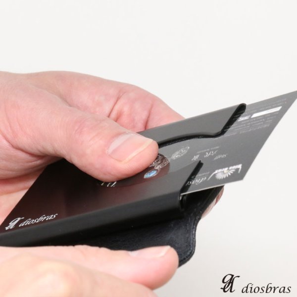 画像3: 名刺入れ スライド アルミニウム スライド 名刺ケース  薄型  イタリアンレザー 本革 牛革 スリム カードホルダー スライド式 メンズ レディース ビジネスカード スティングレイ スティングレー エイ革 ガルーシャ ミニマリスト 【メール便送料無料  】 (3)