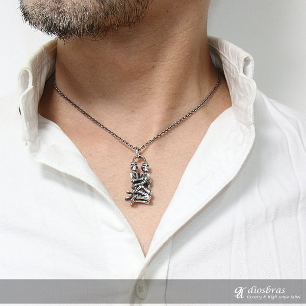 画像3: スカルハンド 骸骨 スカル プレート ペンダント トップ スカル ゴシック シルバー925ペンダント/ペンダント トップ シルバー 925/ネックレス/ ネックレス メンズ レディース 男女 セクシー系【メール便なら送料無料】 (3)