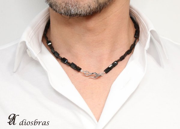 画像5: ネックレス ハイグレード 最上級 オニキス スクエアエッジカット 7mm 馬蹄 ホースシュー フェザー ネックレス メンズ ネイティブ /羽/オニキス シルバー925 チェーン メディスンホイール フェザー 6.5mm〜7mm【diosbras-ディオブラス】 (5)
