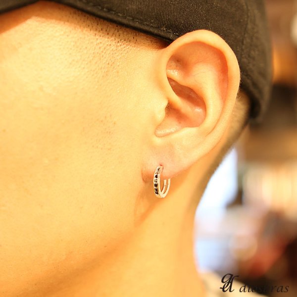 画像3: ブラックジルコニア リング シルバー925 5ストーン ピアス メンズ レディース 激安ピアス イヤリング アクセサリー【フープ】流線形 本物シルバー925◇片方ピアス メンズ レディース 13mm 中折れ式 (3)