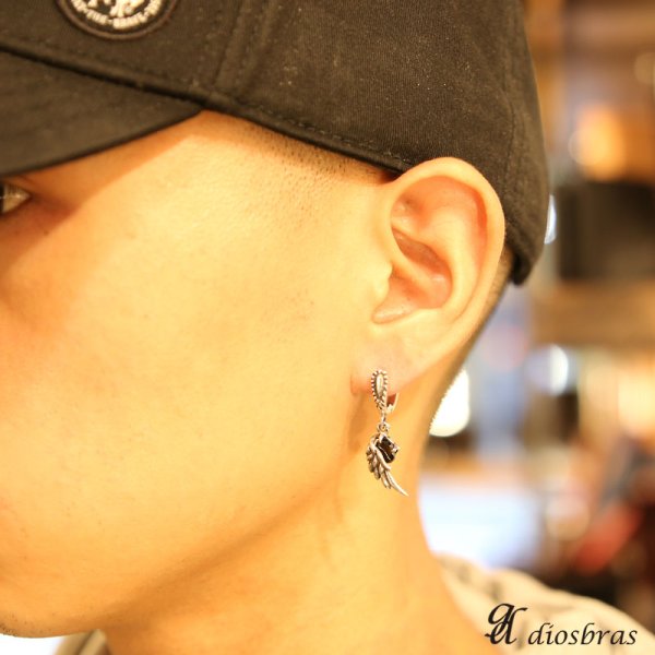 画像2: 【メンズピアス】【シルバーアクセサリー】【シルバーピアス】●バラ売り(片耳のみ)羽根 ドロップピアス フェザー イーグル ホワイト ジルコニア ブラック (2)