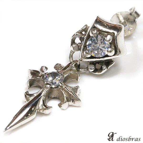 画像2: メンズピアス】【シルバーアクセサリー】【シルバーピアス】ジルコニア　●バラ売り（片耳のみ）■シャープでキレイめハードな横顔に！【 メンズ｜アクセサリー｜ピアス｜クロス・十字架｜フレア・リリー・百合・ユリの紋章｜ナイフ｜剣 】 (2)