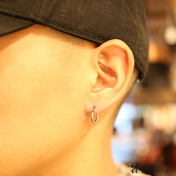 画像3: ステンレス フープピアス シルバー 金属アレルギー対応 メタル素材 シンプル フープ ループ リング 輪っか ピアス アクセサリー メンズ レディース 中折れ式 12mm 光沢 カッティング エッジ ポリッシング (大)【メール便なら送料無料】 (3)