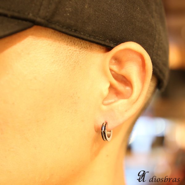 画像3: ステンレス フープピアス シルバー 金属アレルギー対応 メタル素材 シンプル 小さめ フープ ループ リング 輪っか ピアス アクセサリー レディース メンズ 中折れ式 13mm (3)