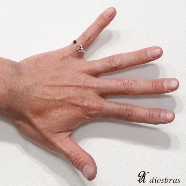 画像2: シルバー925 シルバーリング ブラックジルコニア メンズ 星 スター スター 七つ星 パワーストーン オニキス 天然石  スターリングシルバー 指輪 ring silver925 銀 シルバーアクセサリー 男性 女性 レディース フリーサイズ【メール便なら全国送料無料】 (2)