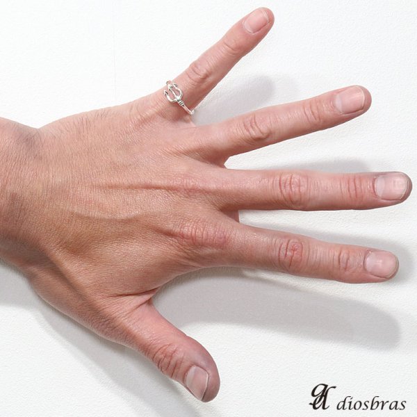 画像4: 【シルバーリング】ほこ やり 矢 アローズ 矛 槍【シルバーアクセサリー】 プレーン シンプル フリーサイズ シルバーアクセサリー メンズ シルバーリング 指輪 シルバー925 メンズアクセサリー 大きいサイズ (4)