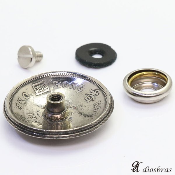 画像2: リアルコイン 1960年 香港コイン 1ドル硬貨 エリザベス2世 ライオン大 QUEEN ELIZABETH THE SECONDコインコンチョ ネイティブ コイン インディアン シルバー925 コンチョ 財布 ウォレット メンズ (ネジ式)【メール便なら送料無料!!】 (2)