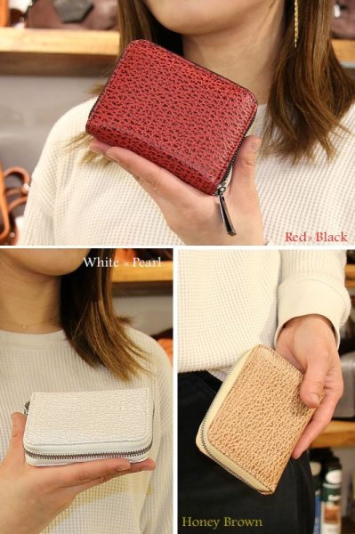 画像16: 宮城県 気仙沼産ヨシキリザメ 吉切鮫 ブルーシャーク 国内唯一エコレザー認定 サメ革 財布 シャークスキン ミニ財布 ミニマリスト コンパクト ラウンドファスナー メンズ レディース 本革 鮫革  大容量 本格派向け拘り財布 気仙沼産シャークスキン  ウォレット  ラウンド ジッパー  財布 ヌメ革 レザーウォレット ロングウォレット バイカー 牛革 紳士 婦人 エコレザー認定 (16)