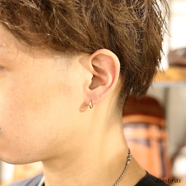 画像4: 18K 18金 ピアス フープピアス k18 シンプル  パイプフープ リング ゴールド ピアス 18k メンズ レディース ピアス 18金 チャーム  10mm 2mm幅 片耳用 (4)