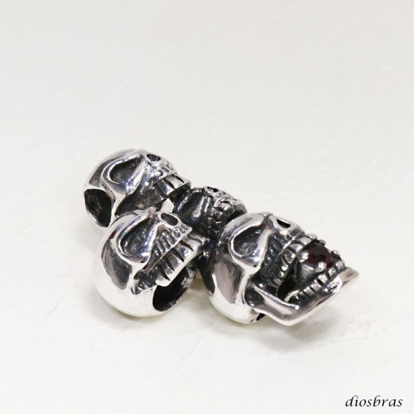 画像4: スカル ペンダント トップ スカル 4頭 レッドジルコニア ハンド 骸骨  ブラック 十字架 ゴシック シルバー925ペンダント/ペンダント トップ シルバー 925/ネックレス/ ネックレス メンズ レディース≪送料無料!!≫ (4)