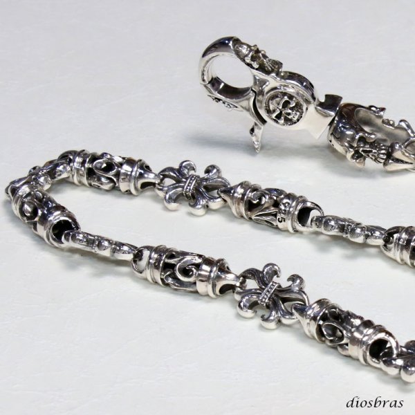 画像3: シルバーウォレットチェーン シルバー925 アラベスク 百合 ユリの紋章 リリー ダガー ドージェ シルバーアクセサリー メンズ ウォレットチェーン シルバー925 メンズアクセサリー アラベスク プレゼントに人気 送料無料【diosbras-ディオブラス-】 (3)