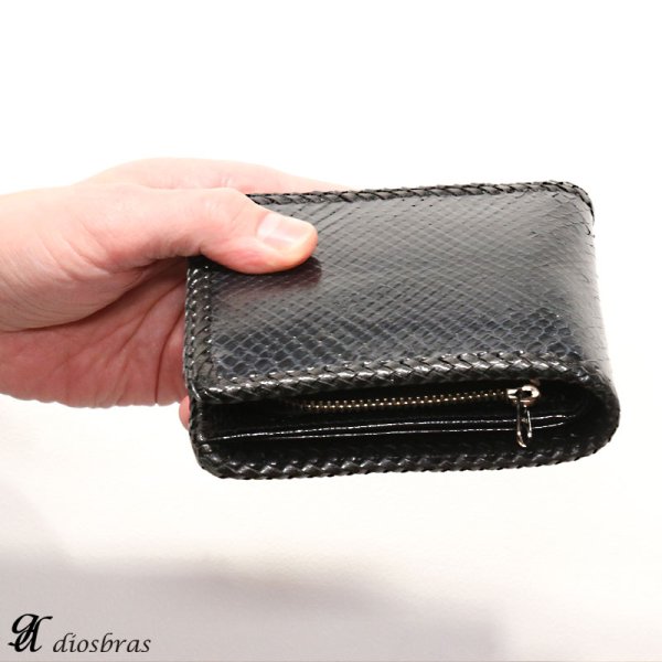 画像3: メンズ二つ折り レザーウォレット 本革 ダイヤモンド ブラック パイソン 蛇革 ヘビ シンプルウォレット 大容量 メンズ短財布 レザーウォレット 革財布 皮財布 ショートウォレット 本物 ウォレット 紳士財布 プレゼント 二つ折り財布 メンズ レディース 財布 ウォレット 開運 (3)