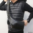 画像23: ボディバッグ 本革 ワンショルダーバッグ 革 メンズ ハンドメイド レザー ボディーバッグ レザーバッグ シャークスキン サメ革 鮫革 宮城県 気仙沼産ヨシキリザメ 吉切鮫 ブルーシャーク　牛革 ショルダーバック ショルダー   バッグ  大容量  国内唯一エコレザー認定 (23)