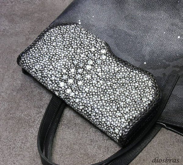 画像6: メンズ長財布 バイカーズウォレット イバラエイ レザーウォレット 本革 カットスティングレー スター エイ革 長財布 バイカーズウォレット レザーウォレット シルバー925コンチョ 革財布 皮財布 ロングウォレット 天然皮革 梅花皮 かいらぎ メンズ 長財布 ガルーシャ (6)