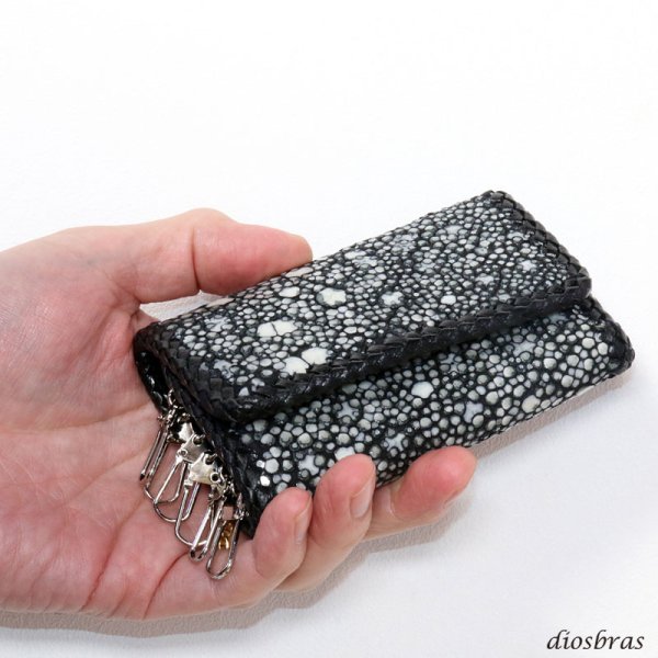 画像3: キーケース 6連 ガルーシャ スティングレイ メンズ レディース 本革 スティングレー スター エイ革 梅花皮 かいらぎ イバラエイ  スタースティングレー バイカー 牛革 ハンドメイド 三つ折り財布 財布 レザーウォレット ウォレット バイカー ハーフウォレット (3)