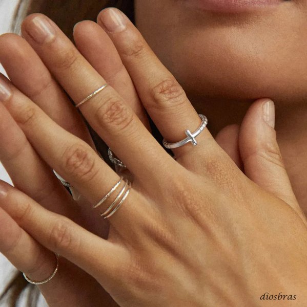 画像2: シルバー925 シルバーリング  メンズ クロス 十字架 シンプルクロス  スターリングシルバー ゴシック 指輪 ring silver925 銀 シルバーアクセサリー 男性 女性 レディース シンプル ピンキー【メール便なら全国送料無料】 (2)