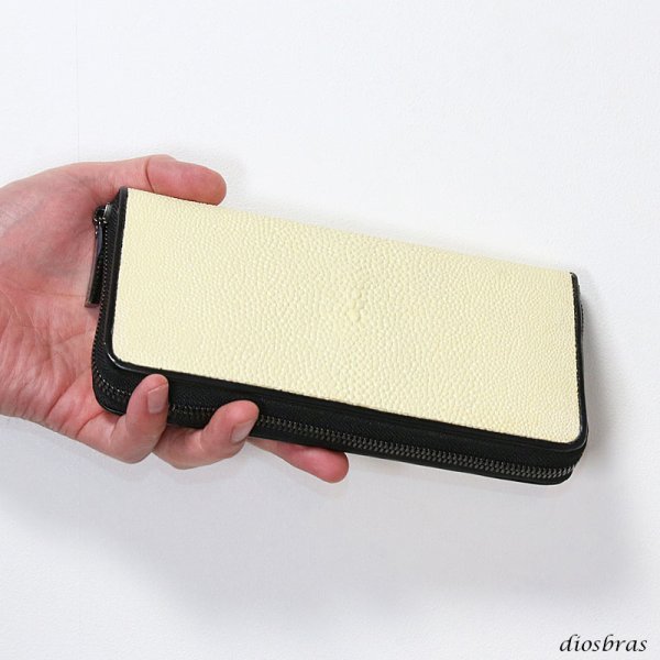 画像2: 匠プレミアムシリーズ VALENA-ヴァレナ- 財布 ラウンドファスナー メンズ レディースマルチカラーファスナー 本革 カットスティングレー エイ革  大容量 ラウンドファスナー ウォレット ガルーシャ ラウンド ジッパー ZIPPER 財布 ヌメ革 レザーウォレット ロングウォレット バイカー 長財布 牛革 紳士 婦人 バニラホワイト (2)