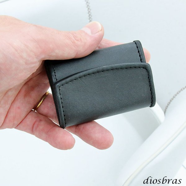 画像4: 【diosbras-ディオブラス】極小 サドルレザー ブラック 黒 ヌメ革 コインケース 小銭入れ ソフトレザー コンパクト 本革 牛革 (4)