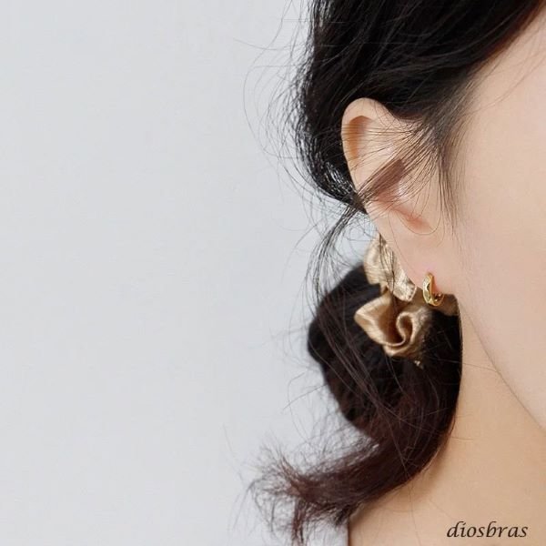 画像4: 片耳用 フープピアス  エッジ ラウンド カッティング ミラー リング ロープ  シルバー925 ピアス メンズ レディース ピアス イヤリング アクセサリー フープ 本物シルバー925 片方ピアス メンズ レディース 12mm (4)