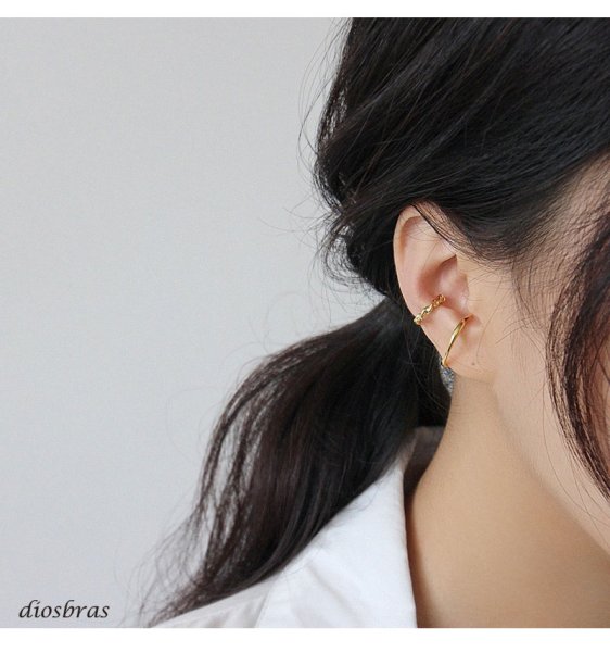 画像6: イヤーカフ シルバー 925  フープ リング バーベル ロープ ねじり ツイスト ノンホールピアス 丸玉 ゴールド シルバー 片耳  金属アレルギー対応 刻印 片耳 片方販売ピアス メンズ レディース (6)