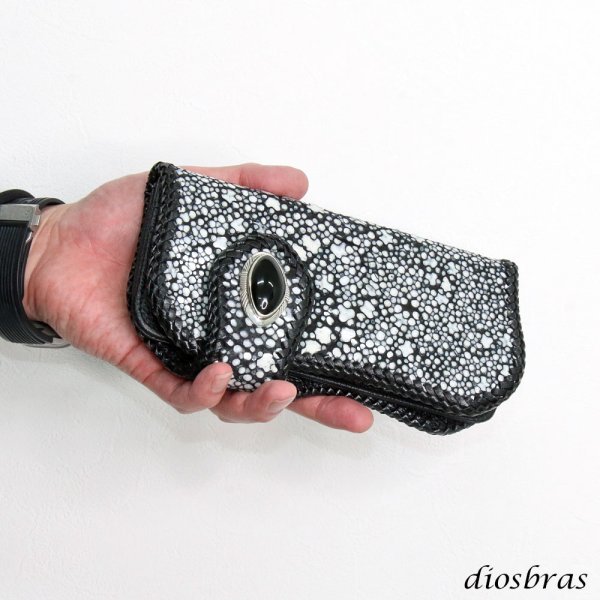 画像3: メンズ長財布 バイカーズウォレット イバラエイ レザーウォレット 本革 カットスティングレー スター エイ革 長財布 バイカーズウォレット シルバー925コンチョ 革財布 皮財布 ロングウォレット 天然皮革 梅花皮 かいらぎ メンズ 長財布 ガルーシャ (3)