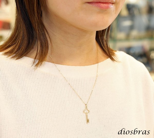 画像6: 鍵　キー ペンダント k18 18金トップ シンプル ゴールド 18k メンズ レディース18金 チャーム クロス ペンダント コイン 金貨 ペンダント トップ  ネックレス  ネックレス (6)