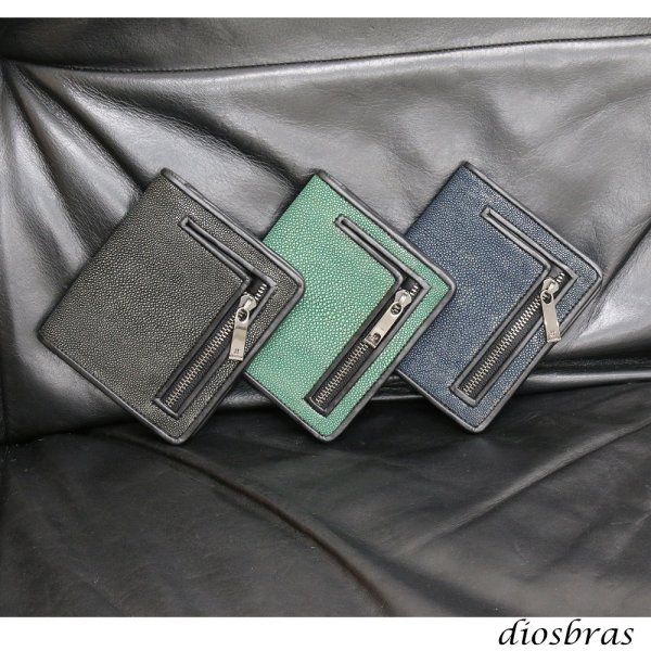 画像16: メンズ二つ折り レザーウォレット 本革 スティングレイ  スティングレー エイ革 シンプル スーパースリム 極薄 メンズ短財布 レザーウォレット 革財布 皮財布 ショートウォレット 本物 天然皮革 レディース 紳士財布 プレゼント 二つ折り財布 スティングレー ガルーシャ (16)