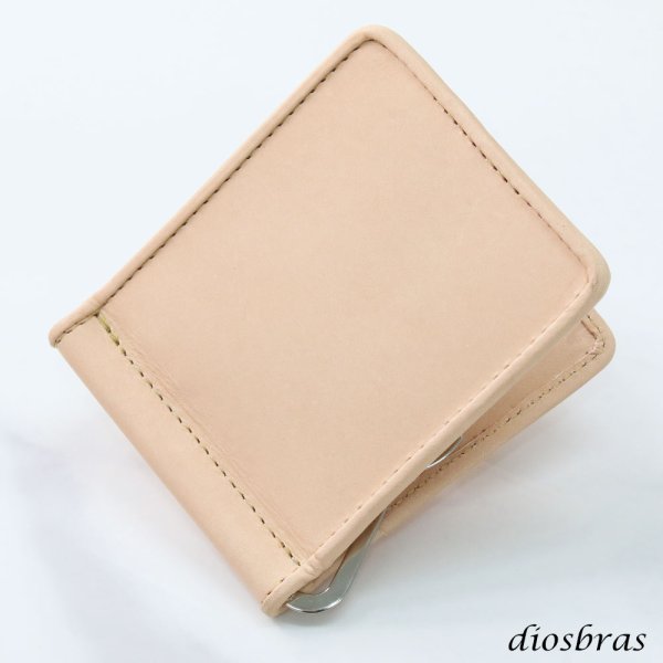 画像9: メンズ二つ折り マネークリップウォレット レザーウォレット 本革 サドルレザー 牛革 シンプル スリム  カードケース 小銭入れなし 短財布  革財布 皮財布 ショートウォレット 本物 天然 紳士財布 婦人財布 プレゼント サイフ 二つ折り財布 メンズ 財布 ナチュラル 黒 茶 (9)