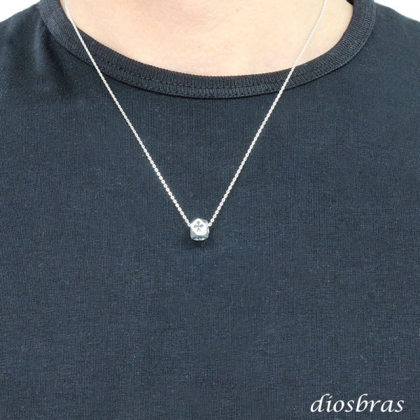 画像2: トランプ ハート ダイヤ スペード クローバー 多角形 キューブ  ペンダント ビーズ シルバー シルバー925 ビーズ アクセサリー ハンドメイド パーツ ジルコニア 多角形 キューブ  縦8.4mm 直径7.4mm 内径3.7mm  メール便全国送料無料 (2)