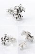 画像2: ユリ　リリー メンズピアス ピアス シルバーアクセサリー  シルバーピアス レディース  バラ売り 片耳のみ  シャープでキレイめハードな横顔に  メンズ アクセサリー ピアス クロス 十字架 フレア 百合 ユリの紋章 ナイフ 剣 (2)