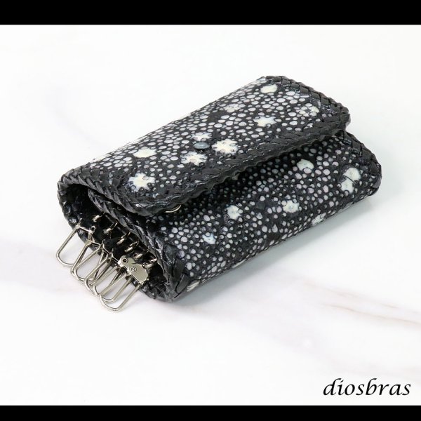 画像7: キーケース　6連　ガルーシャ　スティングレイ メンズ レディース 本革 スティングレー スター エイ革 梅花皮 かいらぎ イバラエイ  スタースティングレー バイカー 牛革 ハンドメイド 三つ折り財布 財布 レザーウォレット ウォレット バイカー ハーフウォレット (7)