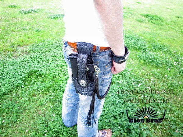 画像4: 【diosbras-ディオブラス-】バイカーズウォレットホルダー本革カットスティングレーシンプルホルダー 【CE】 (4)